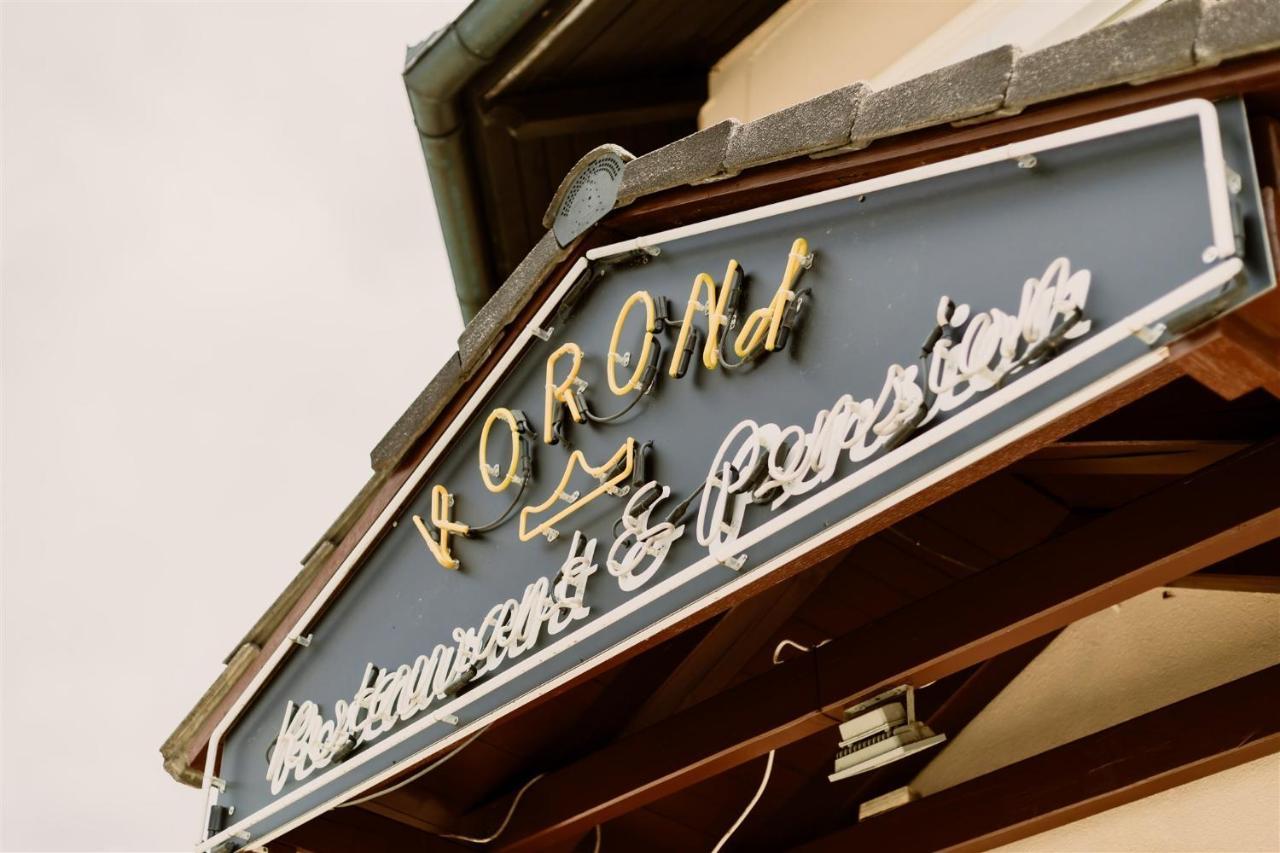 Korona Pension And Restaurant Hévíz Kültér fotó